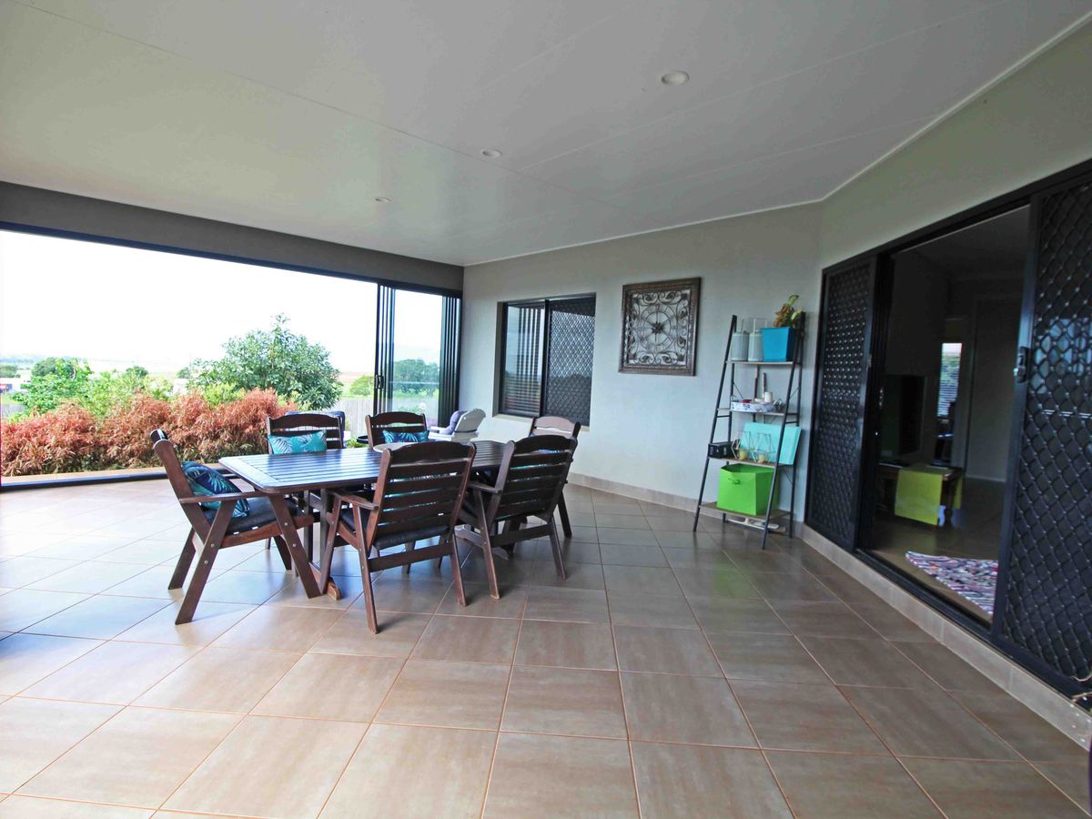 5 Nerboni Close, Atherton