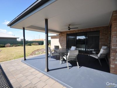 574 Wheelers Lane, Dubbo