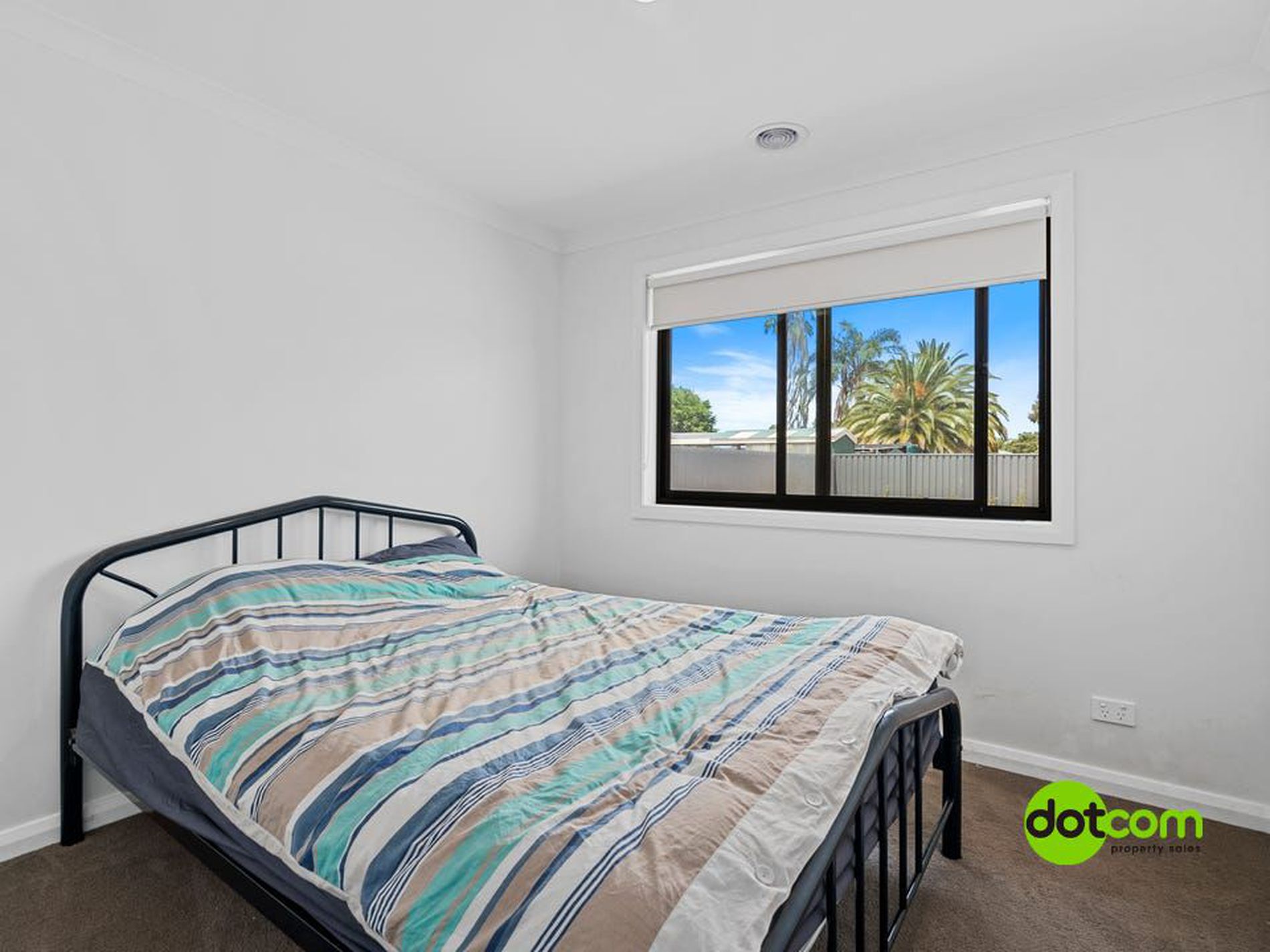 47 Lewis Crescent, Finley