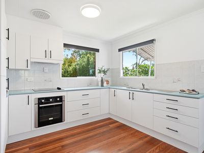 13 Parnoolar Crescent, Ferny Hills