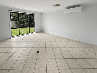 4 Paroo Place, Dubbo