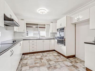 42 Northcott Street, Crookwell