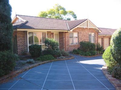 7 / 827 Henry Lawson Dr, Picnic Point
