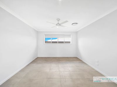 11 GULL STREET, Woodgate