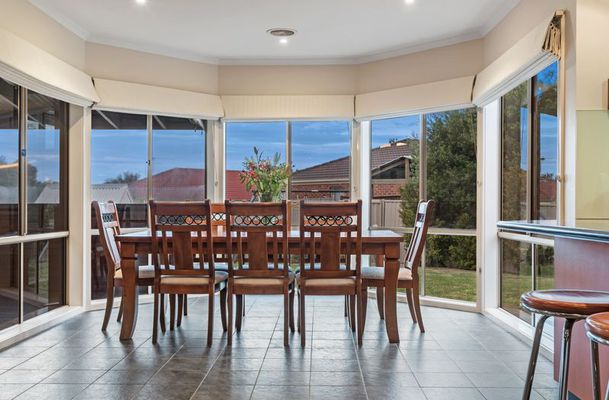 65 Axminster Drive, Craigieburn