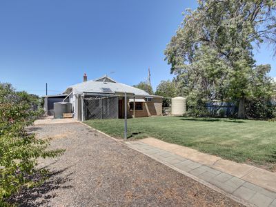 39 Clara Street, Murray Bridge