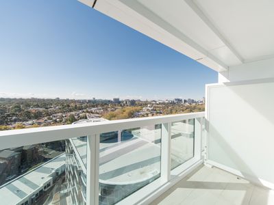 M1303 / 168 MacAulay Road, North Melbourne