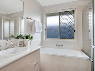 8 Kyah Close, Kallangur