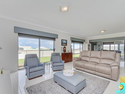 175 Lagoon Drive, Yanchep