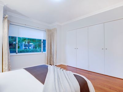 22 Godetia Gardens, Mount Claremont