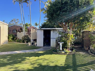 9 Lakeside Court, Torquay