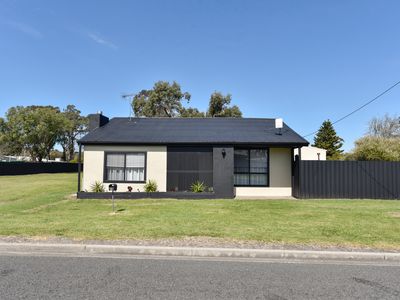 9 DRAPER STREET WEST, Tarpeena