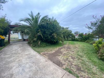24 Karoola Street, Busby