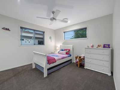 85 Feathertail Place, Wakerley