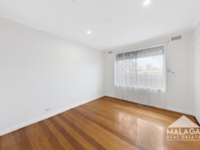 3 The Avenue, Niddrie