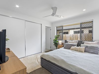 6 Fernwood Road, Morayfield