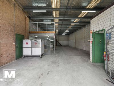 2 / 25 Garema Circuit, Kingsgrove