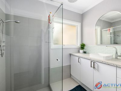 49 Arlunya Avenue, Belmont