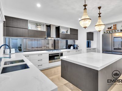 45 Stonefox Circuit, Clyde North