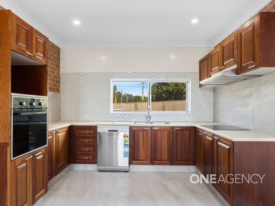 3 / 92 Tongarra Road, Albion Park