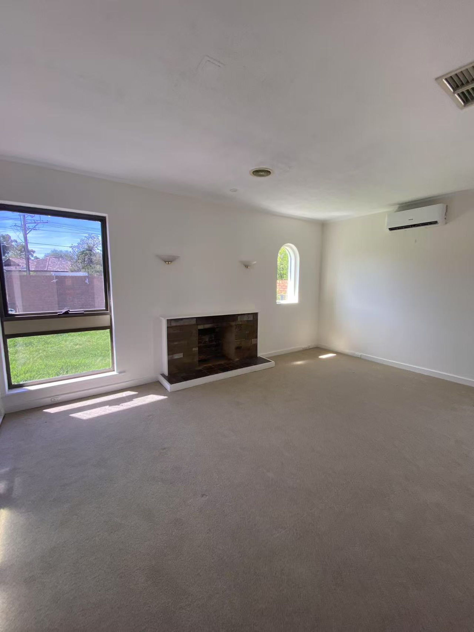 543 Torrens Road, St Clair