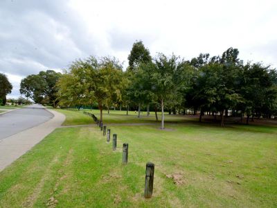 2 Barrul Place, Thornlie