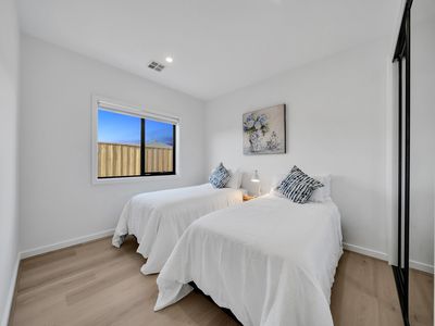 10 Whippet Street, Tarneit