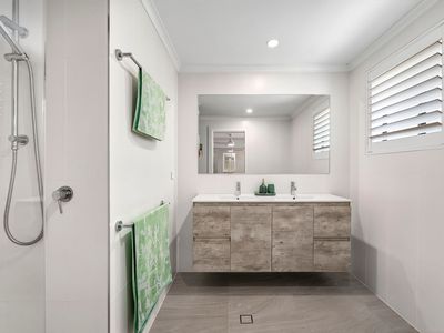 1 / 18 Jacaranda Avenue, Tweed Heads West