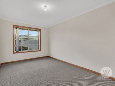 1 / 2 Avalon Road, Marion