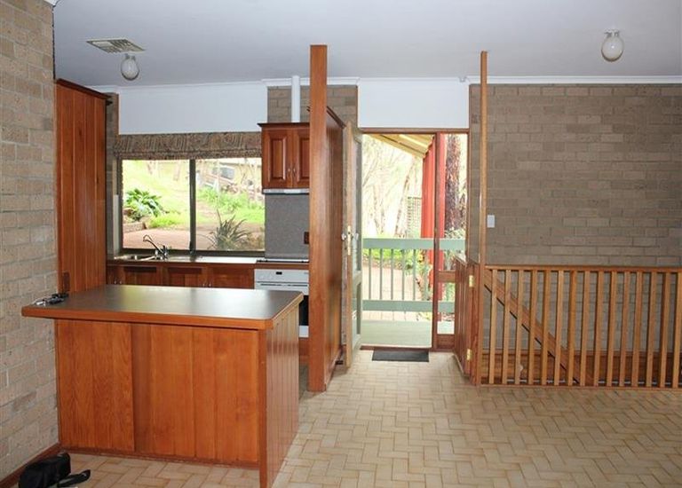 38 Gum Grove, Blackwood