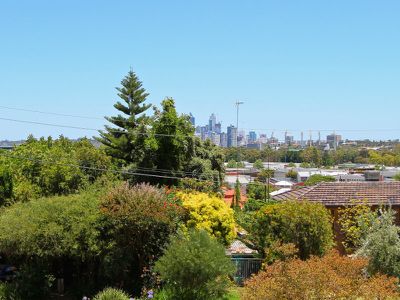 13 / 6 Hampton St , Burswood