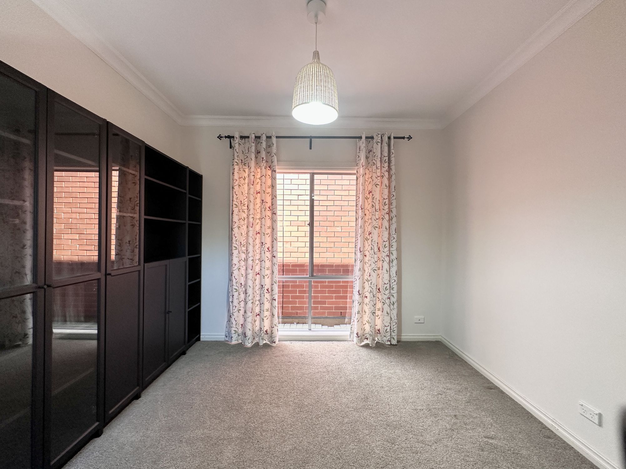6 Davis Court, Glynde