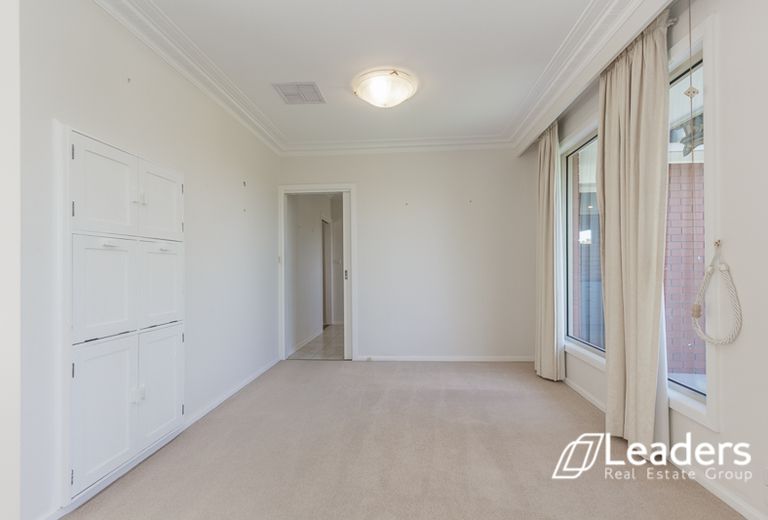 10 BRAZILIA DRIVE, Glen Waverley