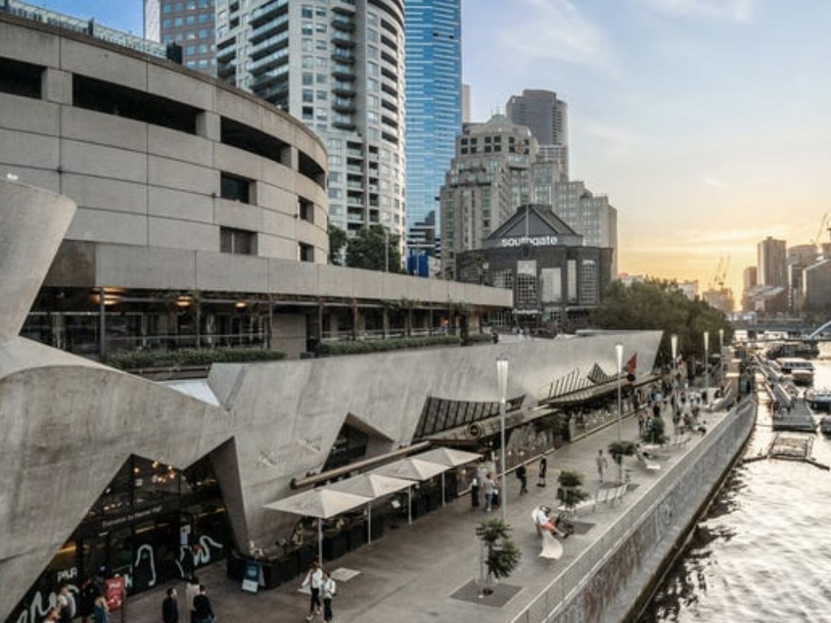 2406 / 57-61 City Road, Southbank