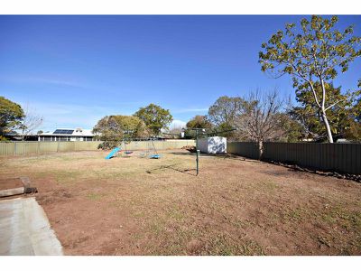 27 Pegasus Place, Dubbo