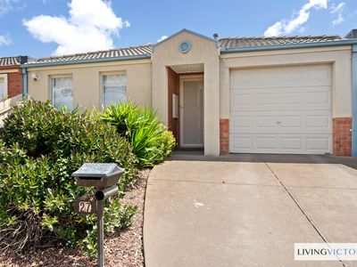 27 Fiona Court, Werribee