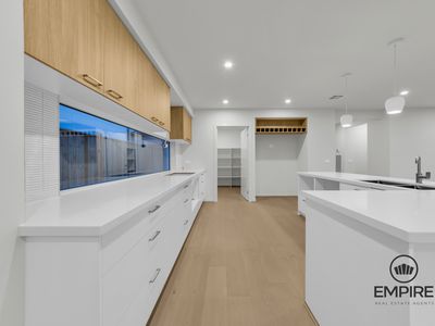 139 Yeungroon Boulevard, Clyde North