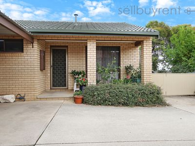 2 / 19 MAXWELL DRIVE, Wodonga