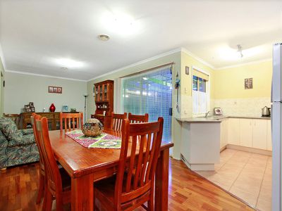 9 England Walk, Narre Warren South