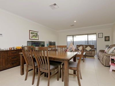 75 Kellogg Drive, Piara Waters