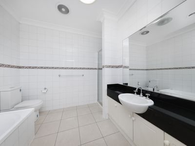 8 / 32 Fisher Parade, Ascot Vale