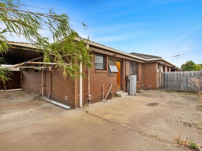 1-3 / 9 Beasley Avenue, Werribee