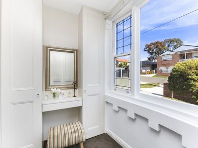 10 Cahill St, Beverly Hills
