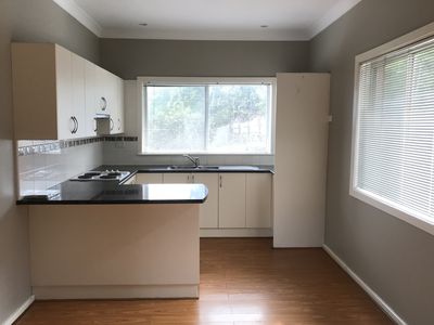 28 Moore Place, Warrawong