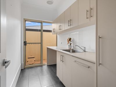 14A Purna Place, Hannans