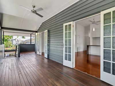 1 / 25 Charles Street, Cairns North