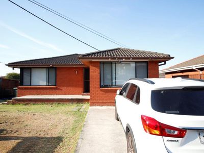 13 Olsen Street, Guildford