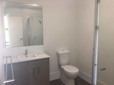 2 / 47 Orlando Drive, Coomera