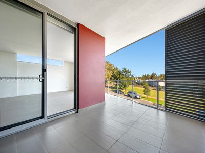 301 / 2 Affleck Circuit, Kellyville