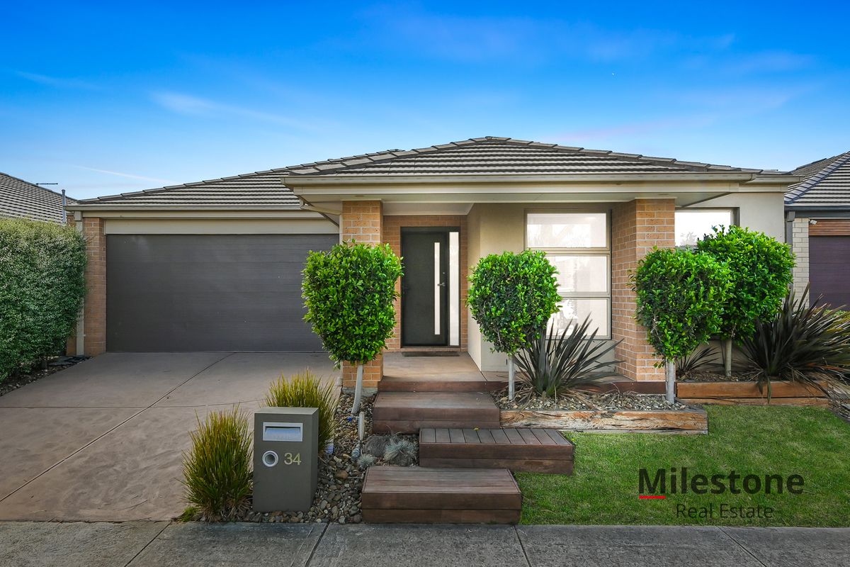 34 Mcallister Drive, Cranbourne East